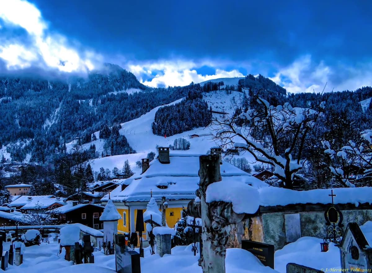 Hahnenkamm 2027 Dates: Kitzbühel Race Week, Airports and Flying Private