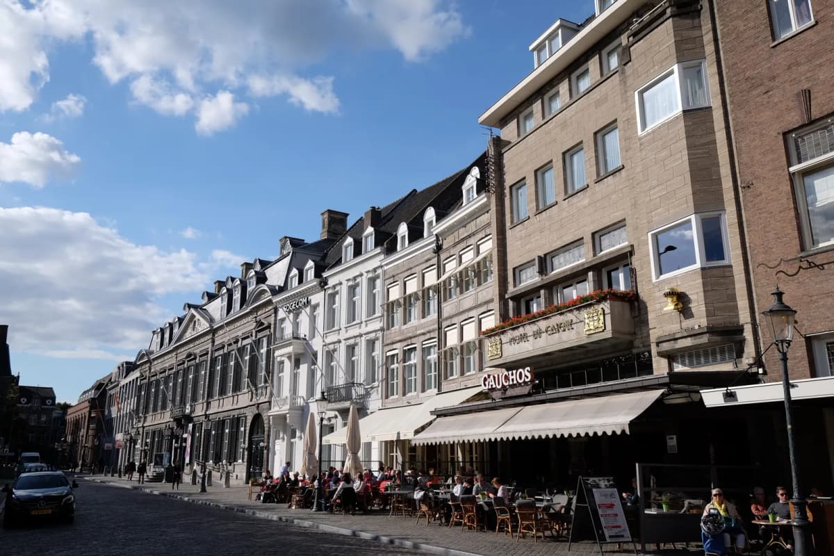 TEFAF Maastricht 2027: Dates, Maastricht Airport and Flying Private
