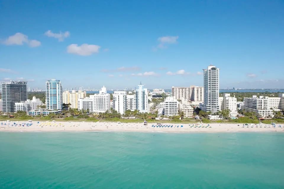 Art Basel Miami Beach 2026: Dates, Access and Planning a Private Flight